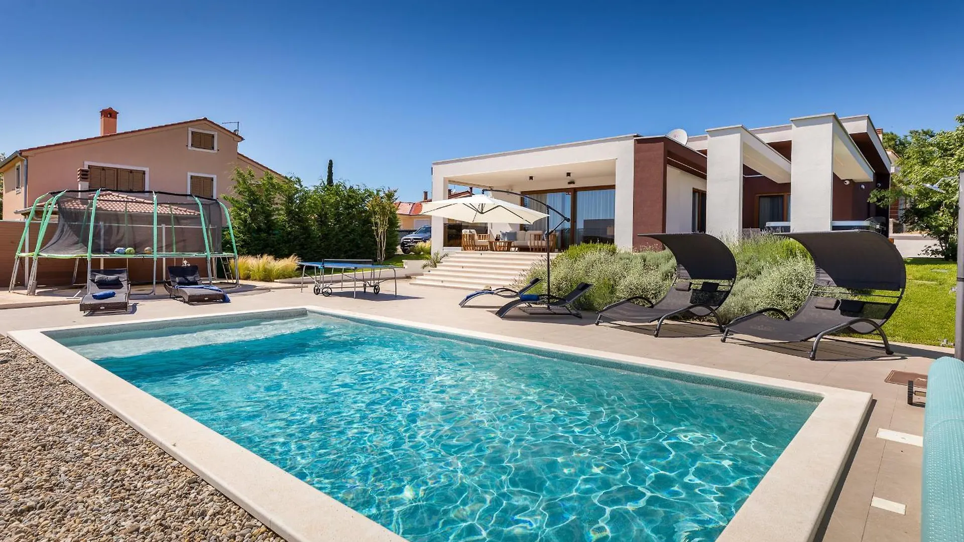 Villa Grofica, New House, Heated Pool, Jacuzzi, Playgroung & Bbq, Near Beaches, Pula - Istria