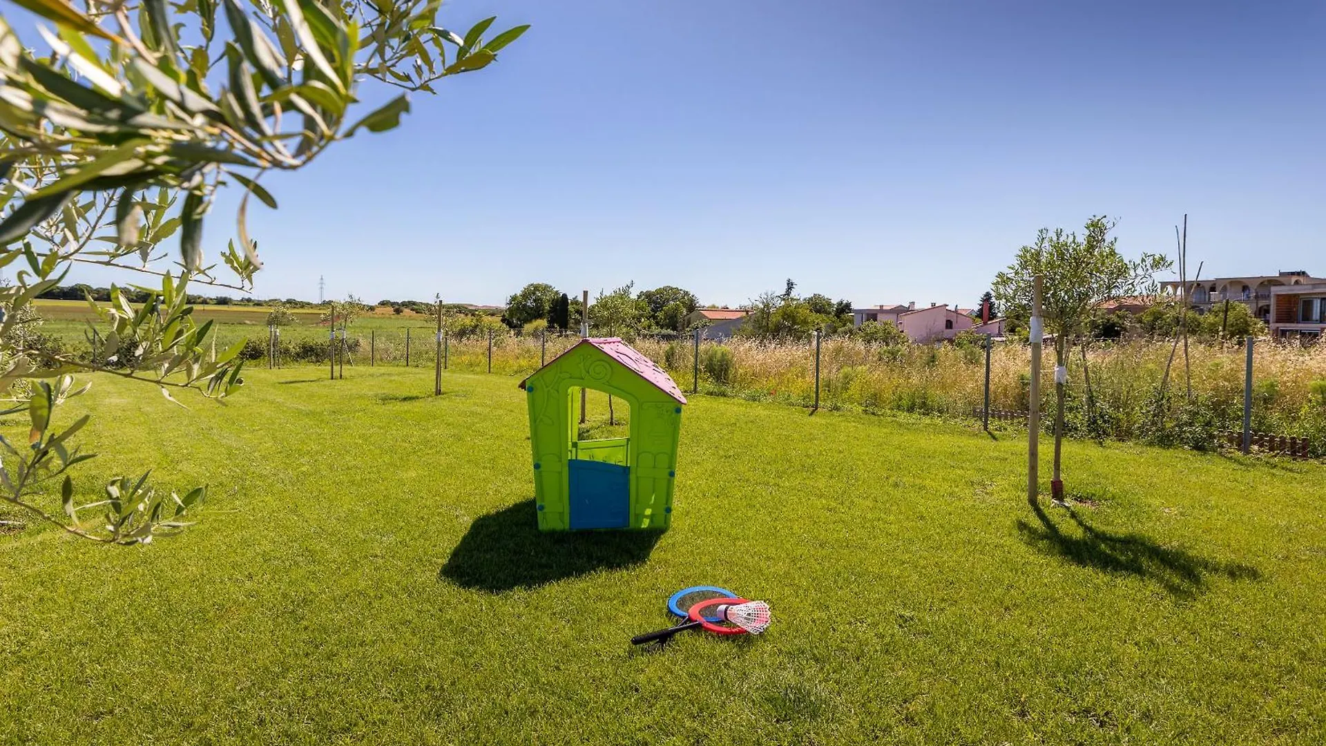 Villa Grofica, New House, Heated Pool, Jacuzzi, Playgroung & Bbq, Near Beaches, Pula - Istria